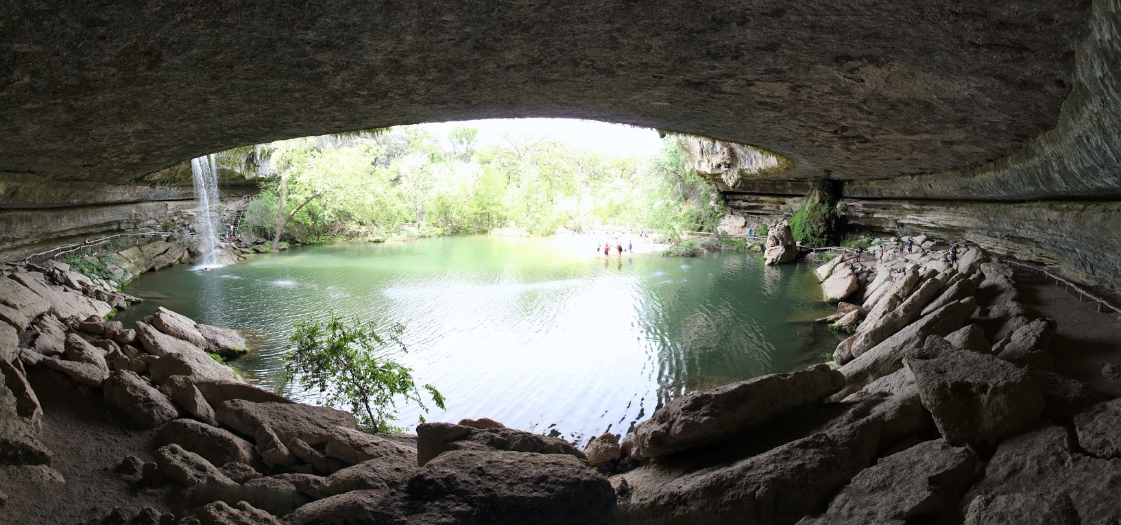Hamilton pool in its entire beauty